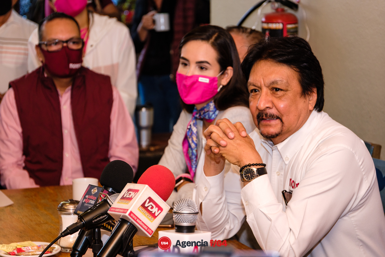 Invitó a los Morenistas y simpatizantes a cerrar filas en torno de la precandidata Indira Vizcaíno.