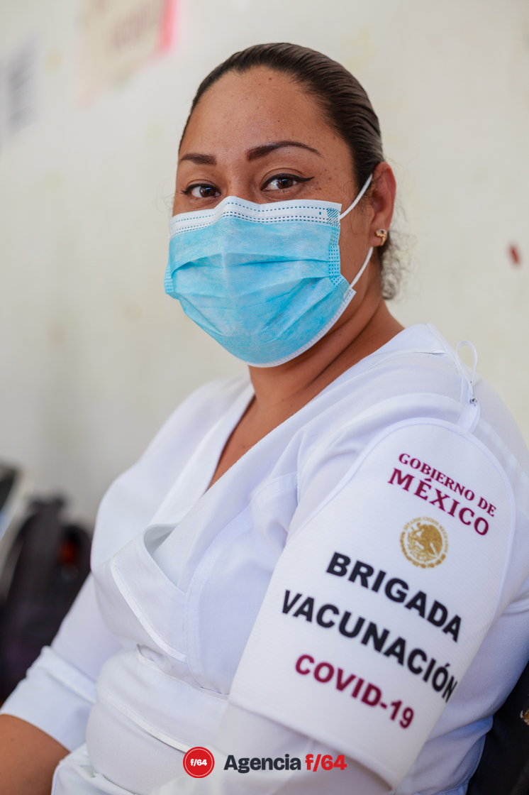 Enfermeras y enfermeros del sector Salud del Estado de Colima que han trabajado en la vacunación contra COVID-19.