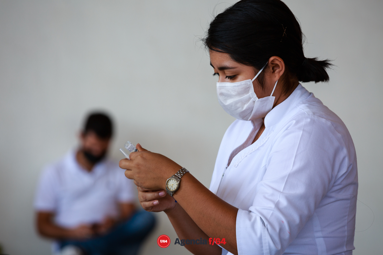 Enfermeras y enfermeros del sector Salud del Estado de Colima que han trabajado en la vacunación contra COVID-19.