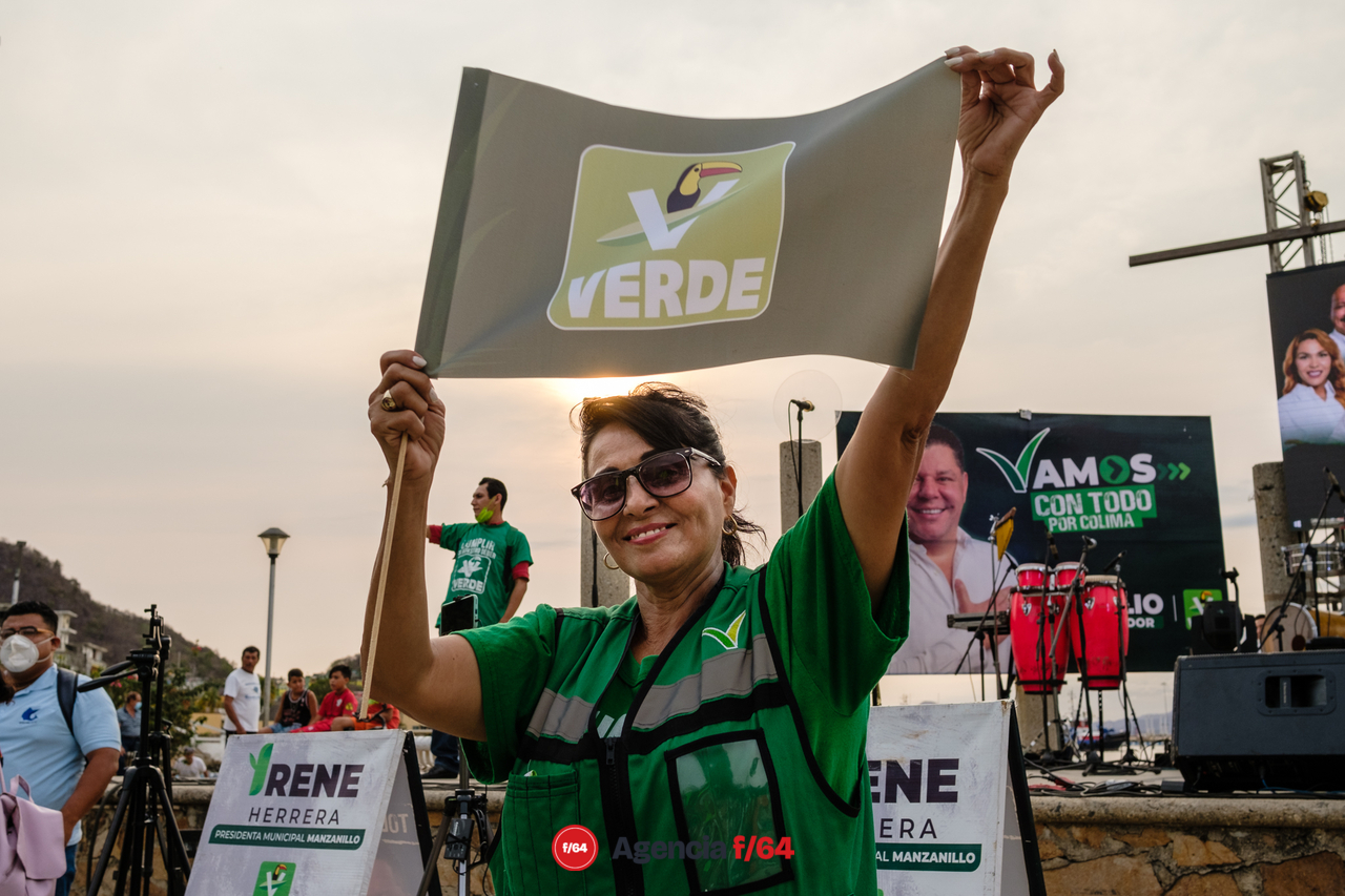 Cierre de los candidatos del Partido Verde en Manzanillo.