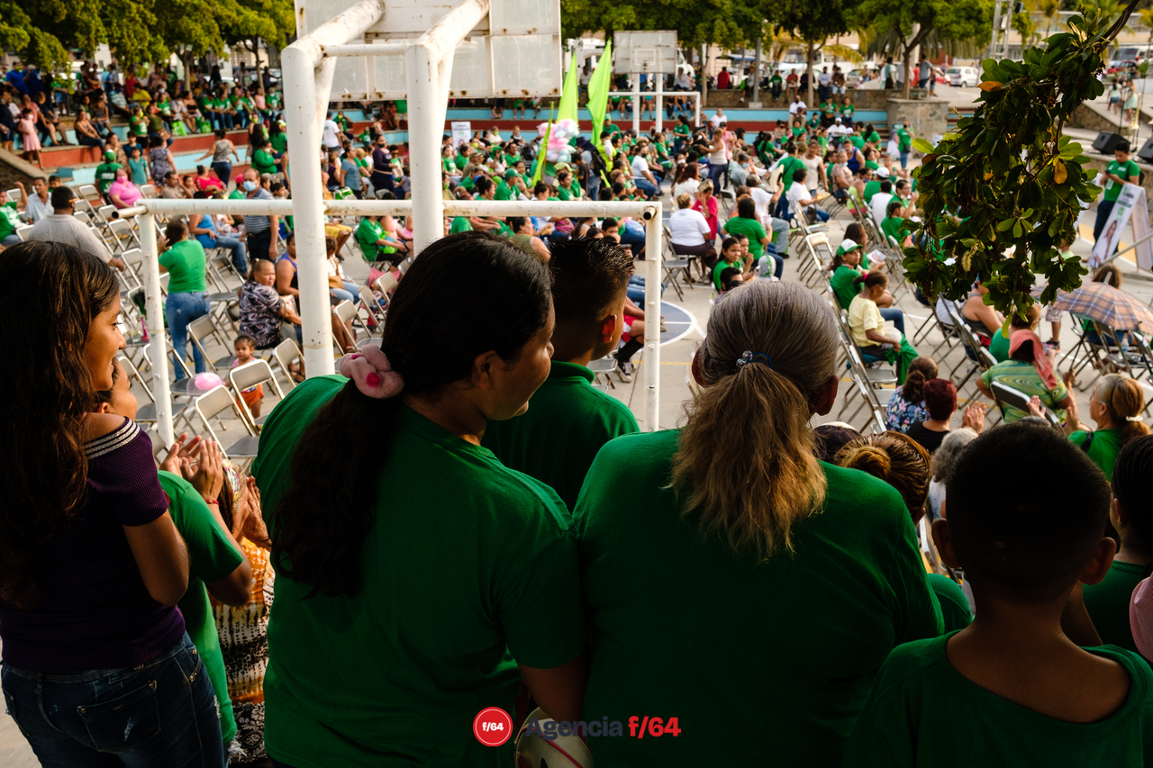 Cierre de los candidatos del Partido Verde en Manzanillo.