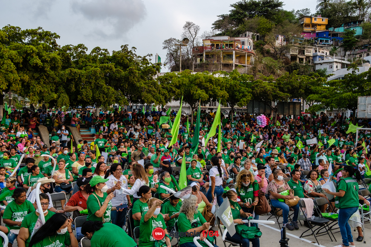 Cierre de los candidatos del Partido Verde en Manzanillo.