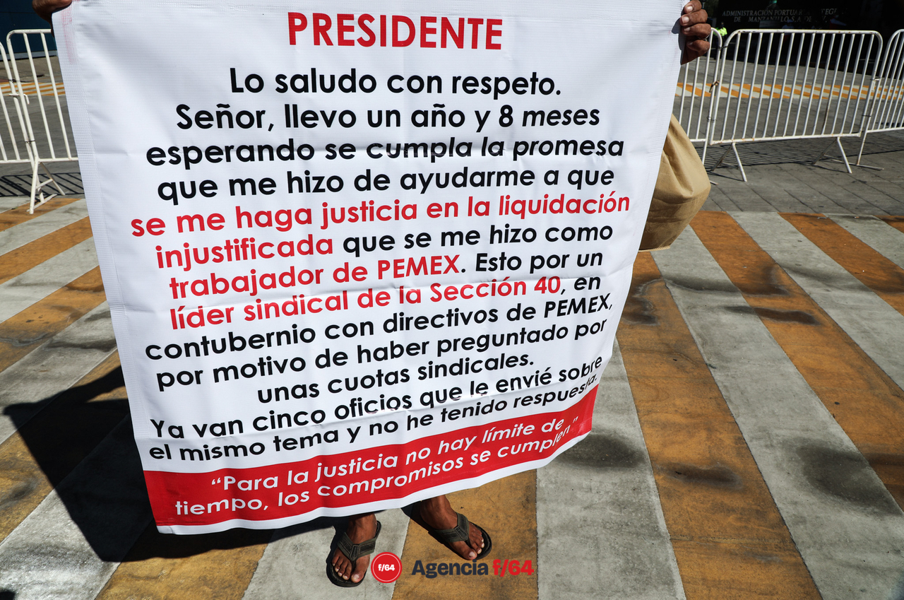 Diversas demandas y peticiones se le expresaron al Presidente Andrés Manuel López Obrador en su visita al Puerto de Manzanillo. 