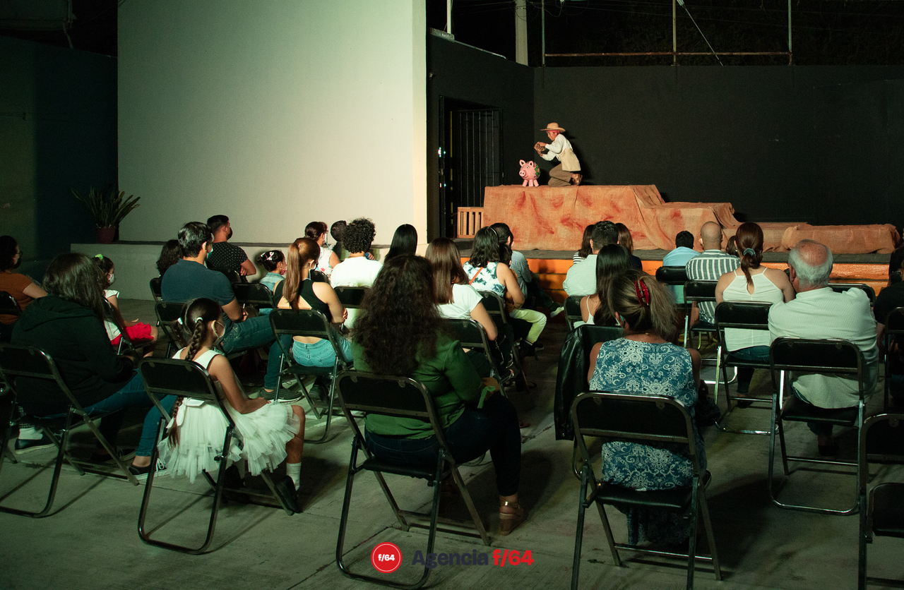 Casa caracol. Artes escénicas para niñas, niños y jóvenes.