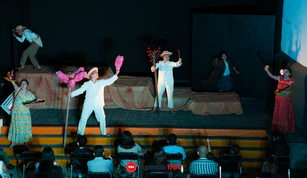 Compañía de Teatro Caracol.