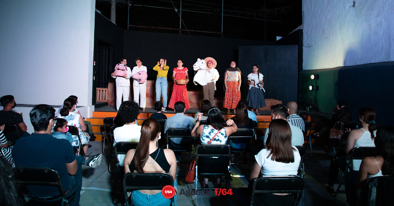 Compañía de Teatro Caracol.