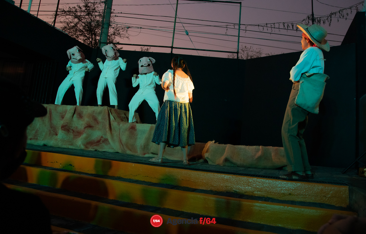 Compañía de Teatro Caracol.