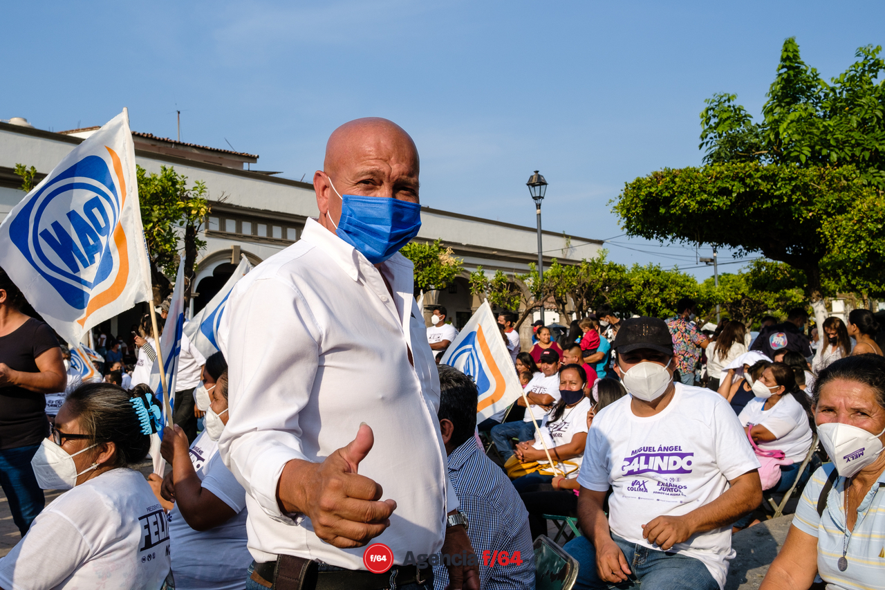 Mely Romero, candidata a la gubernatura del Estado de Colima por la coalición "Vá por Colima" realizó dos cierres de campaña. 
Felipe Michel, candidato a la presidencia municipal de Comala.