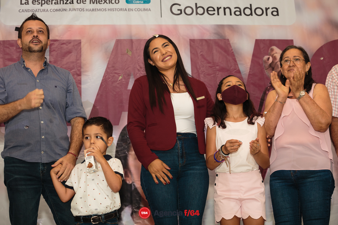 Indira Vizcaíno se perfila para ganar la elección a gobernadora con el 32.92% de los votos contra el 27.52% de la segunda posición. Por primera ocasión el Estado de Colima no será gobernado por el Partido Revolucionario Institucional.