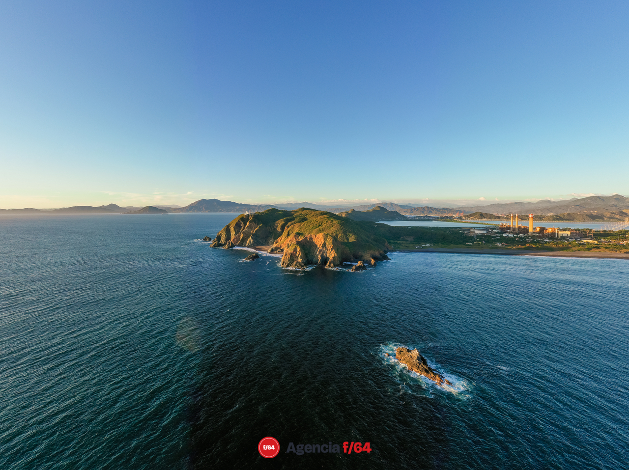 Faro de Campos en Manzanillo.