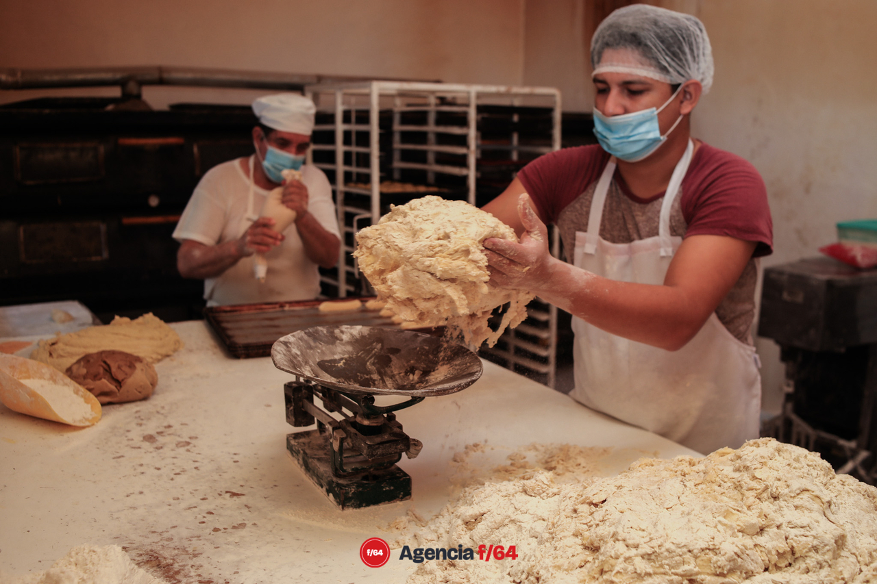 Preparación de la Rosca de Reyes