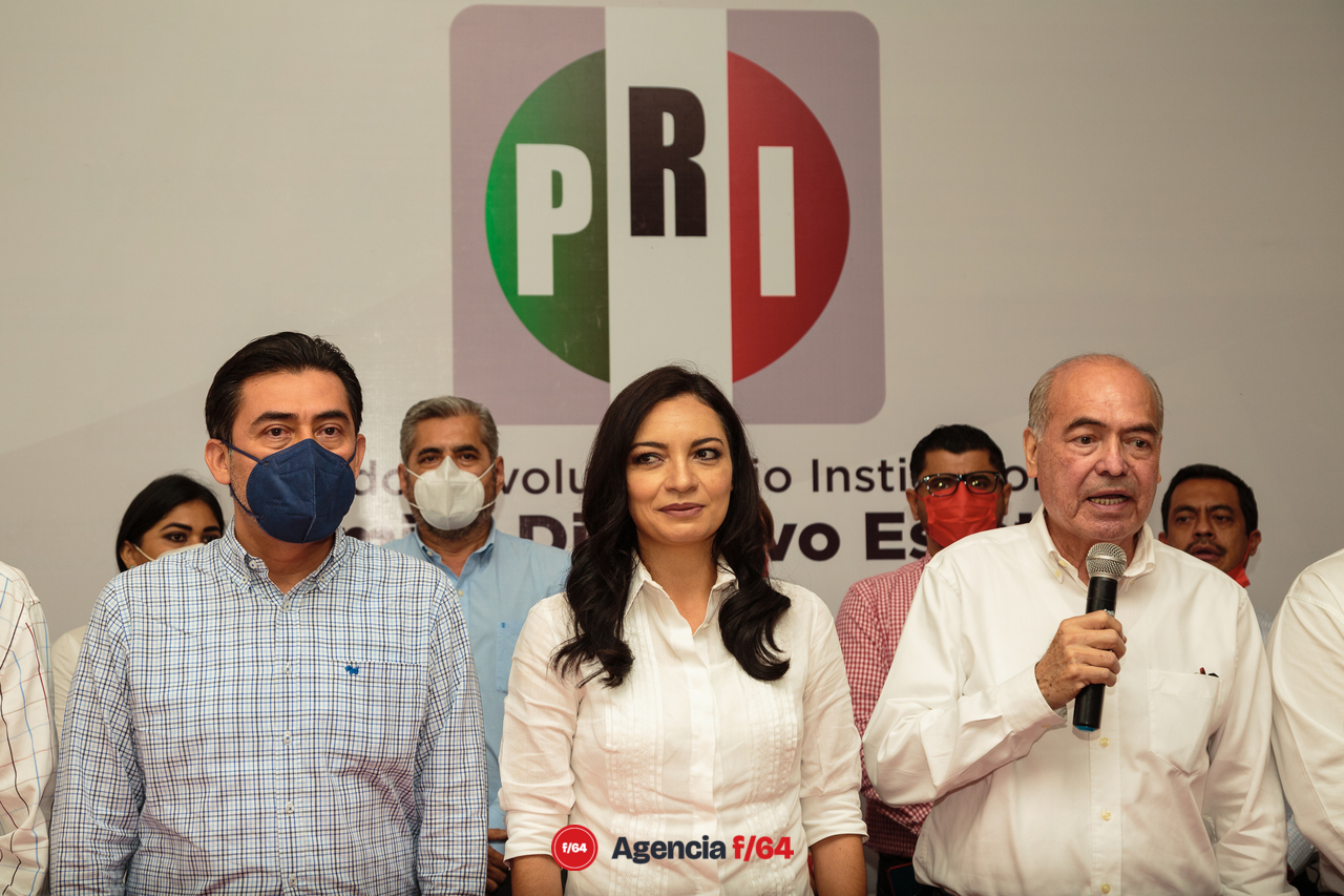 Mely Romero y el CEN del PRI, PAN y PRD dicen que las encuestas de salida aún no marcan preferencia y que pone Mely y la candidata de MORENA muy cercanas.