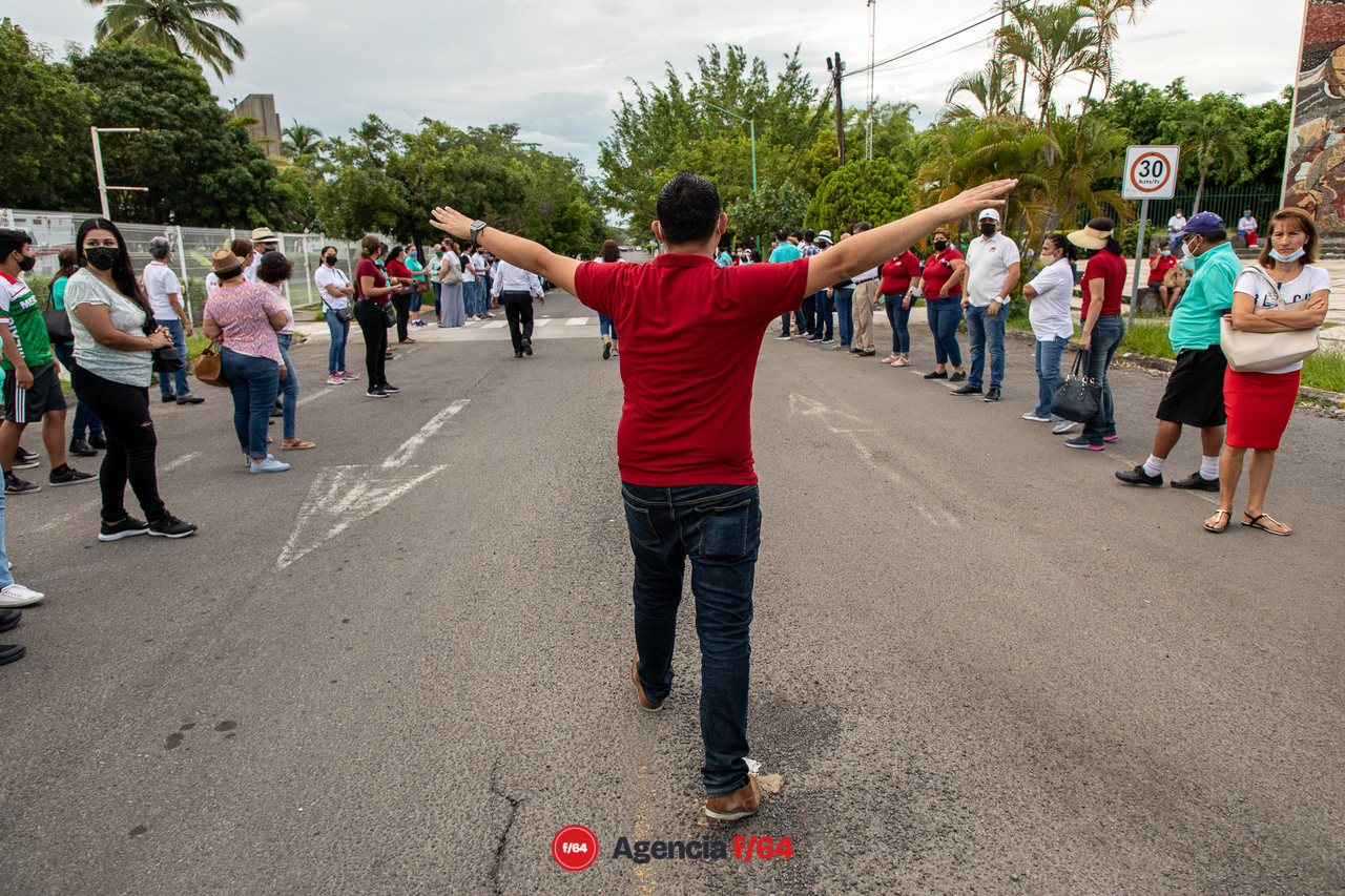 A la espera del Presidente Andrés Manuel López Obrador.