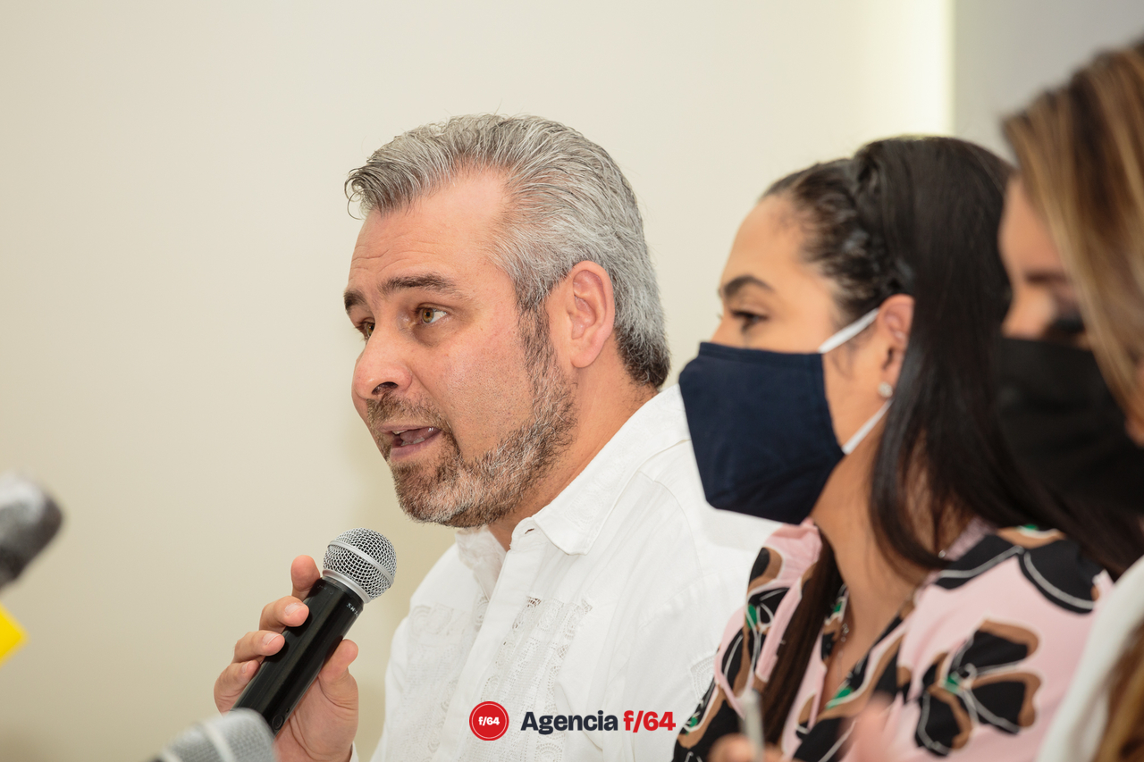 Indira Vizcaíno Silva Gobernadora electa del Estado de Colima y Alfredo Ramírez Bedolla Gobernador electo del Estado de Michoacán.