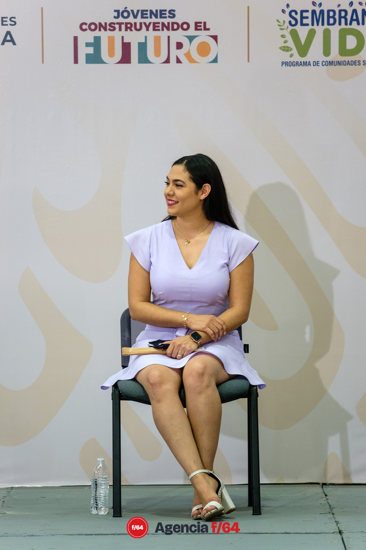 La Gobernadora Electa Indira Vizcaíno Silva.