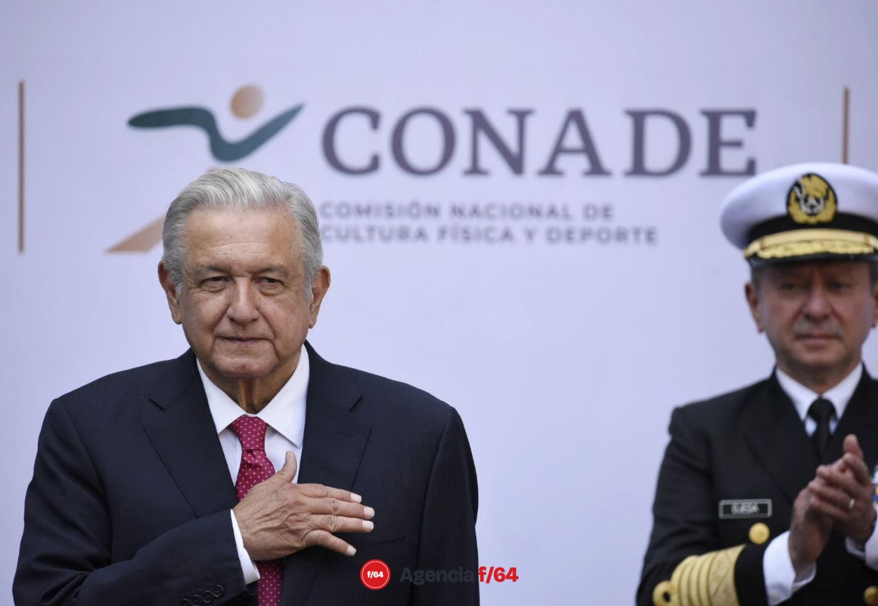 El Presidente de la República Andrés Manuel López Obrador recibió a la Delegación Mexicana que participa en los XVI Juegos Paralímpicos en Tokio Japón.