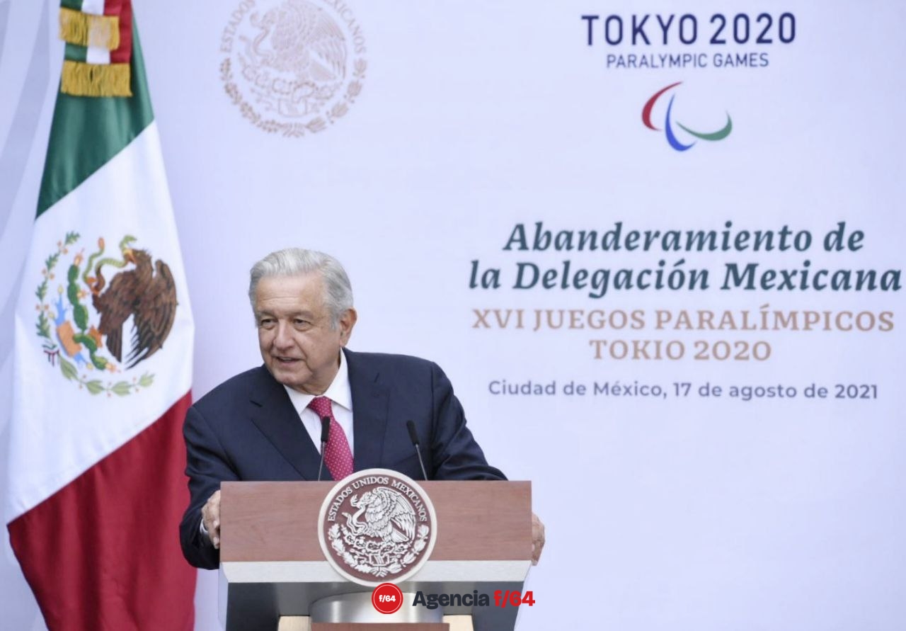 El Presidente de la República Andrés Manuel López Obrador recibió a la Delegación Mexicana que participa en los XVI Juegos Paralímpicos en Tokio Japón.