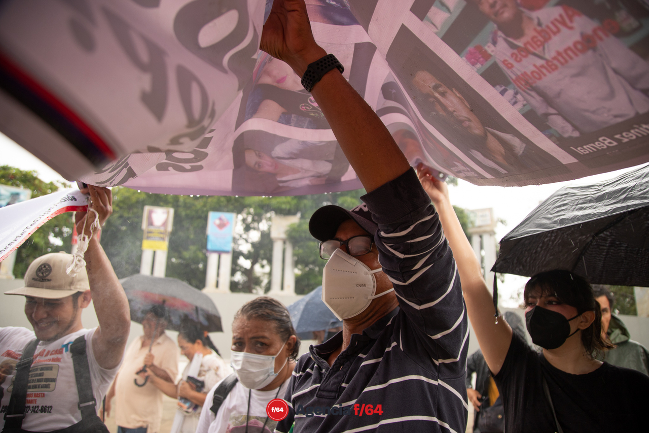 Marcha por el séptimo aniversario de la desaparición de los 43 normalistas de Ayotzinapa.