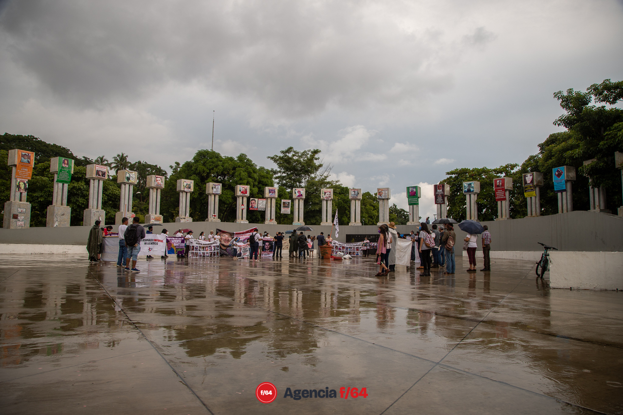 Marcha por el séptimo aniversario de la desaparición de los 43 normalistas de Ayotzinapa.