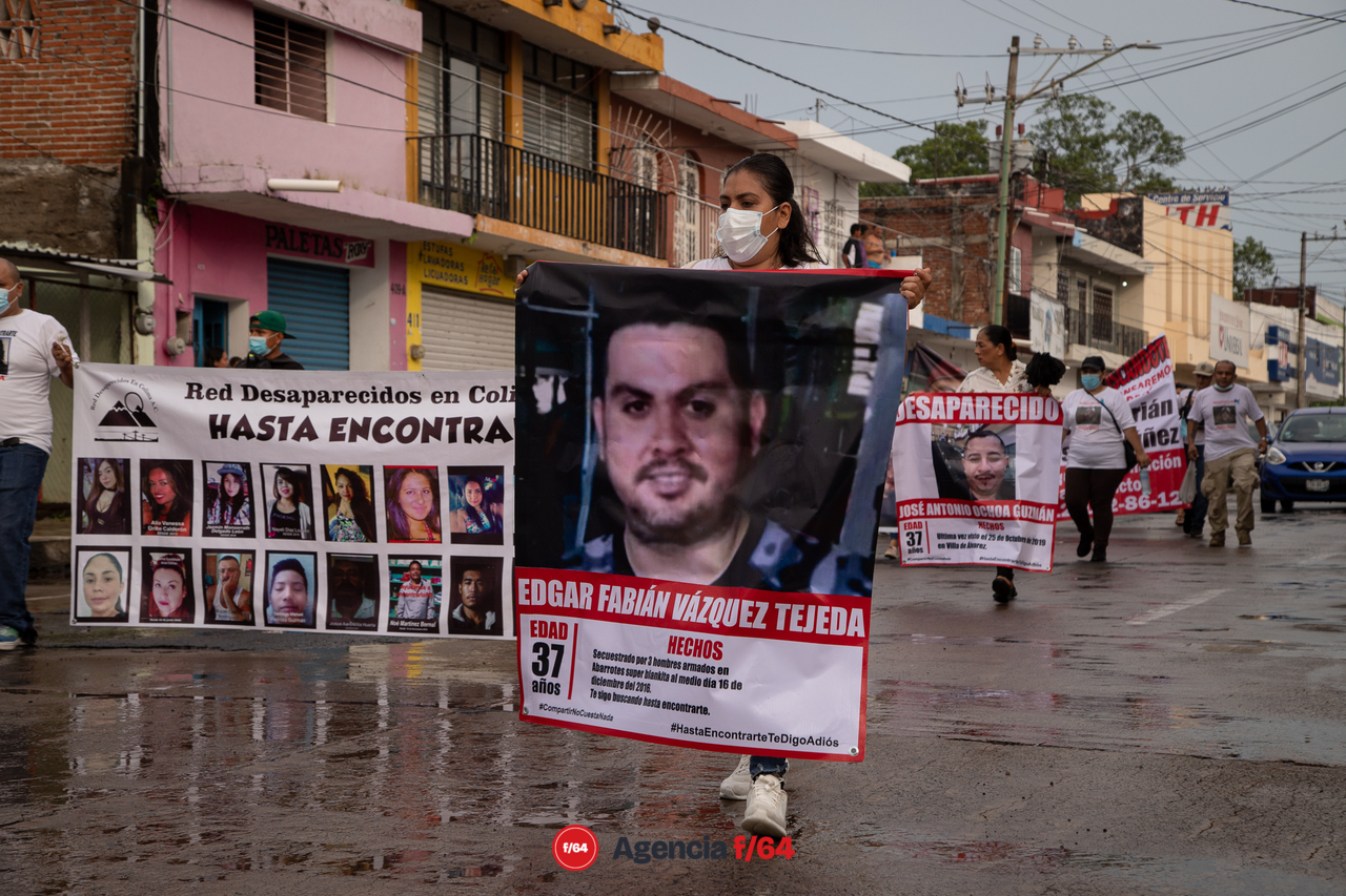 Marcha por el séptimo aniversario de la desaparición de los 43 normalistas de Ayotzinapa.