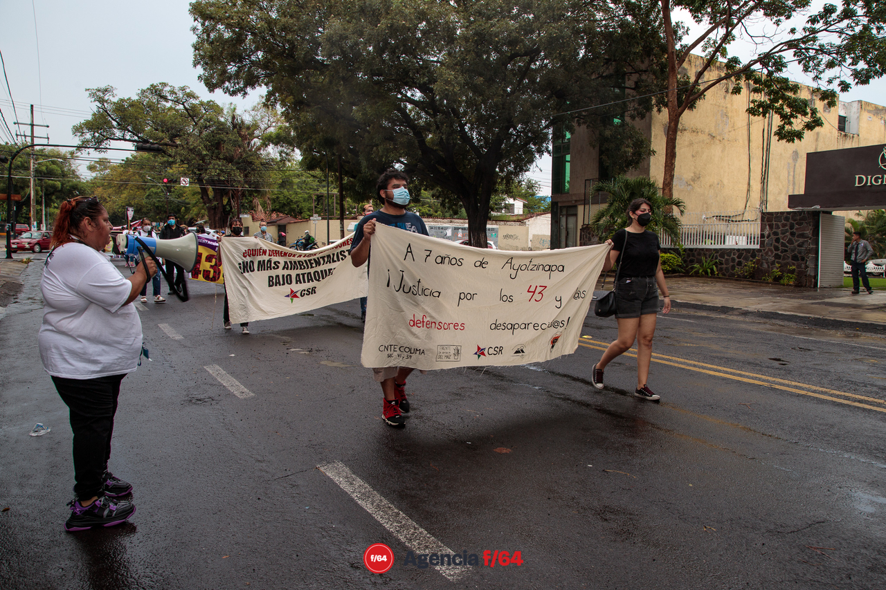 Marcha por el séptimo aniversario de la desaparición de los 43 normalistas de Ayotzinapa.