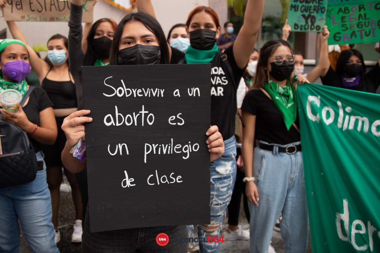 Acción global por el derecho al aborto en Colima.