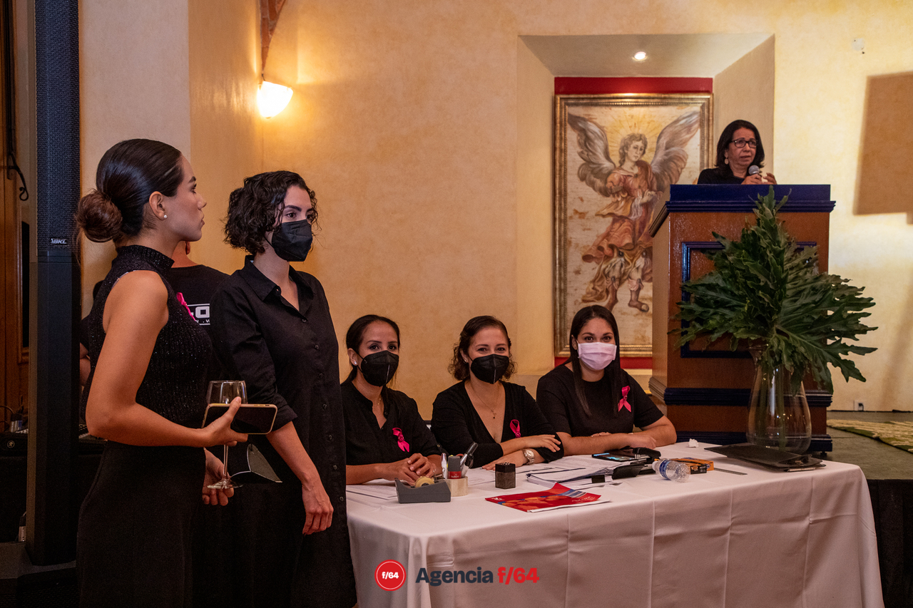 Subasta "Arte y Generosidad 2021" en Hacienda de Los Torres, Villa de Álvarez. 