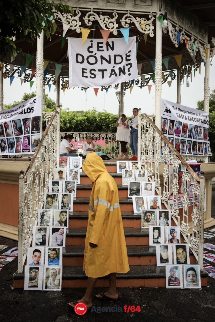 Integrantes del Colectivo "Red Desaparecidos en Colima". Armería, Colima.