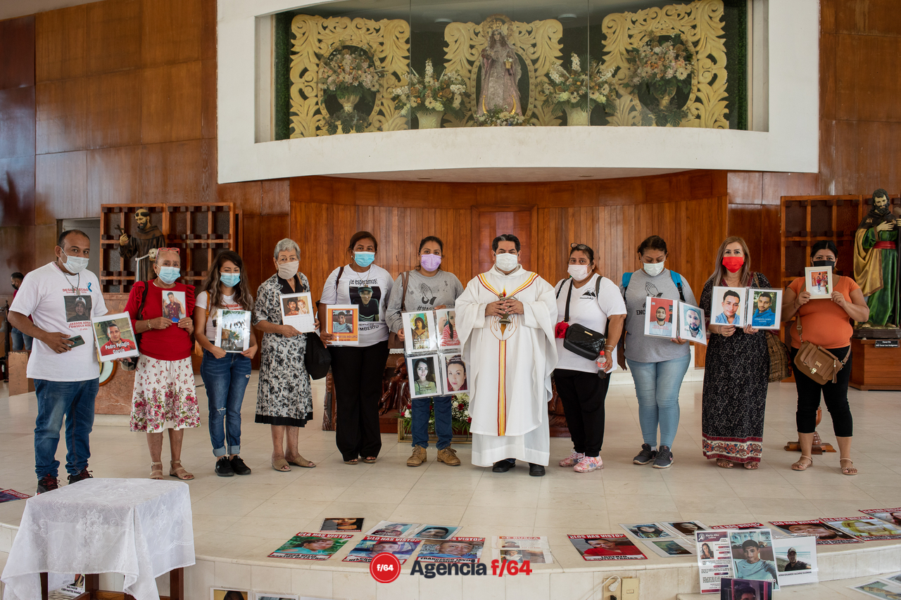 Segundo día de actividades por parte del Colectivo Red Desaparecidos en Colima. Municipio de Tecomán.
