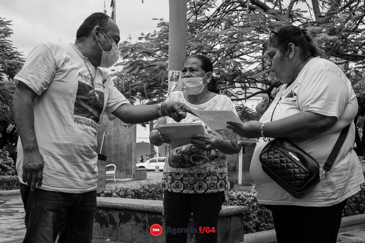 Segundo día de actividades por parte del Colectivo Red Desaparecidos en Colima. Municipio de Tecomán.