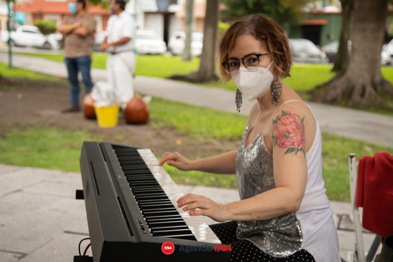 Rimma Maria Jitomirskaia, pianista. Previo a la presentación del libro.