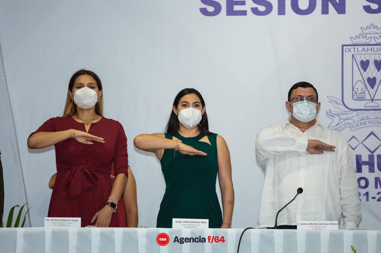 Gobernadora Electa, Indira Vizcaíno, Diputada Local Viridiana Valencia y el Alcalde de Ixtlahuacán, Carlos Carrasco