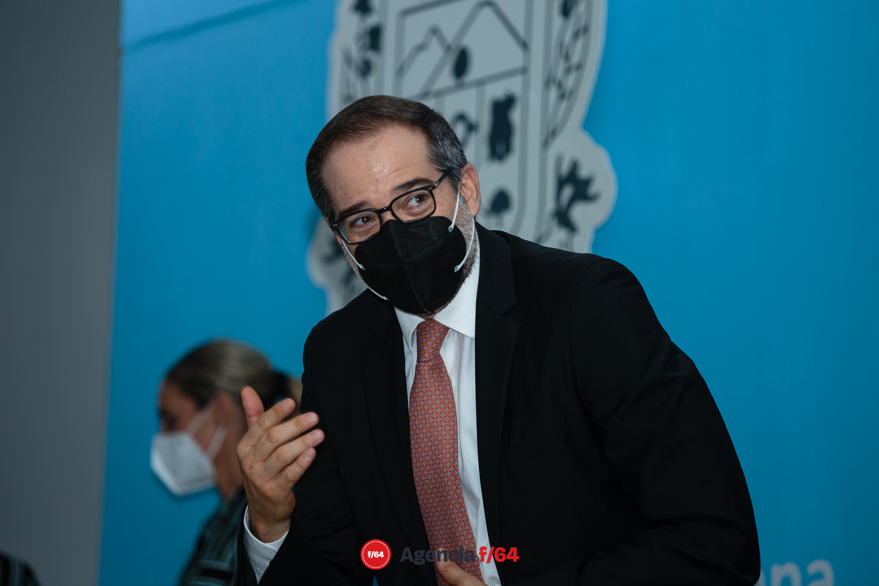 Toma de protesta de Felipe Michel.
Gobernador del Estado de Colima, José Ignacio Peralta Sánchez