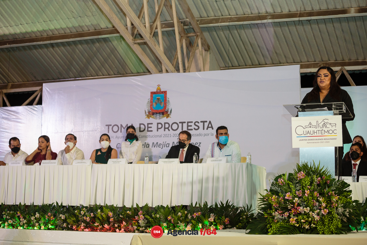 Toma de protesta de Gaby Mejía.