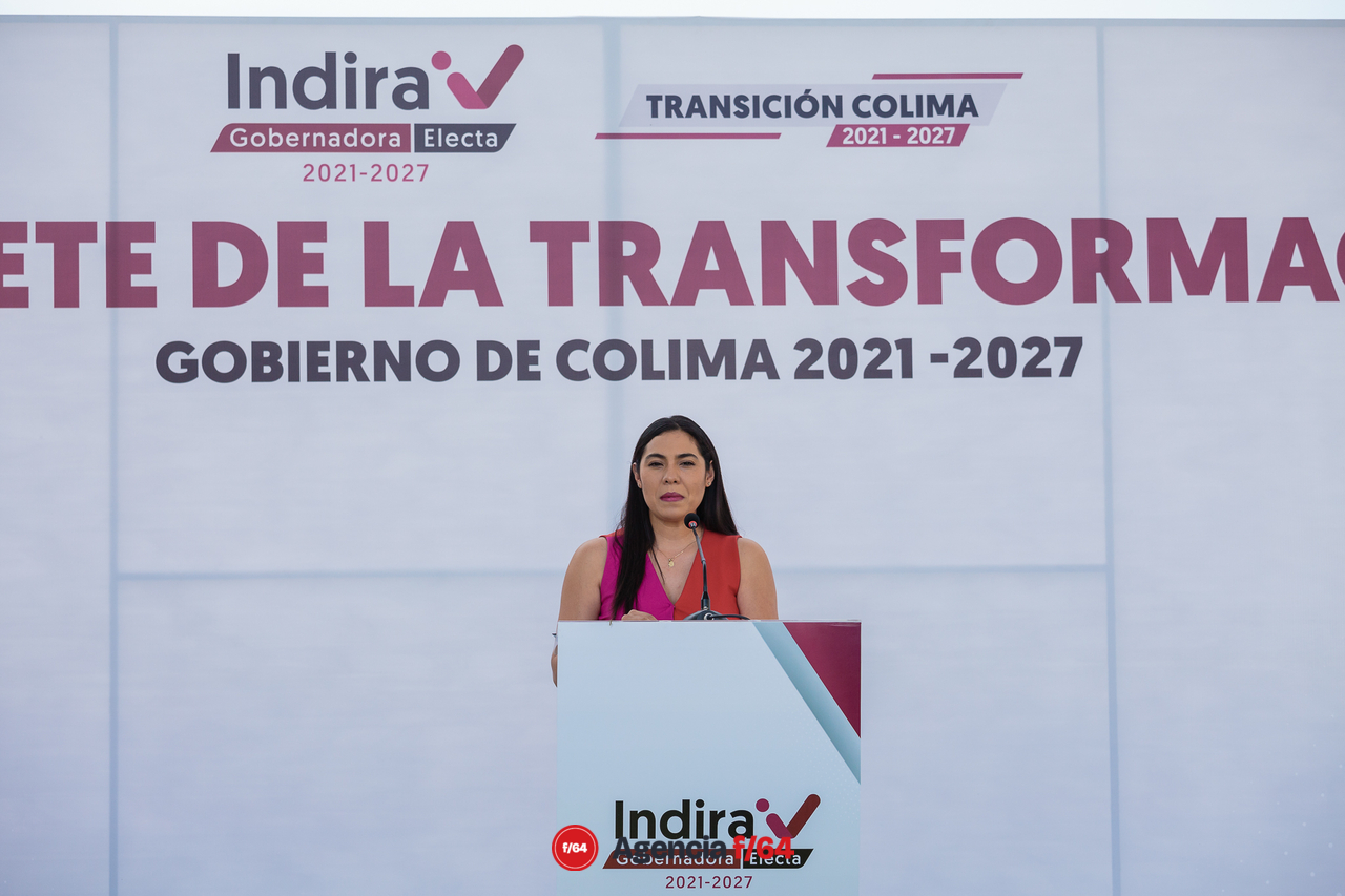 La Gobernadora Electa, Indira Vizcaíno Silva, presentó a su gabinete extendido esta mañana en la ciudad de Manzanillo, Colima.
