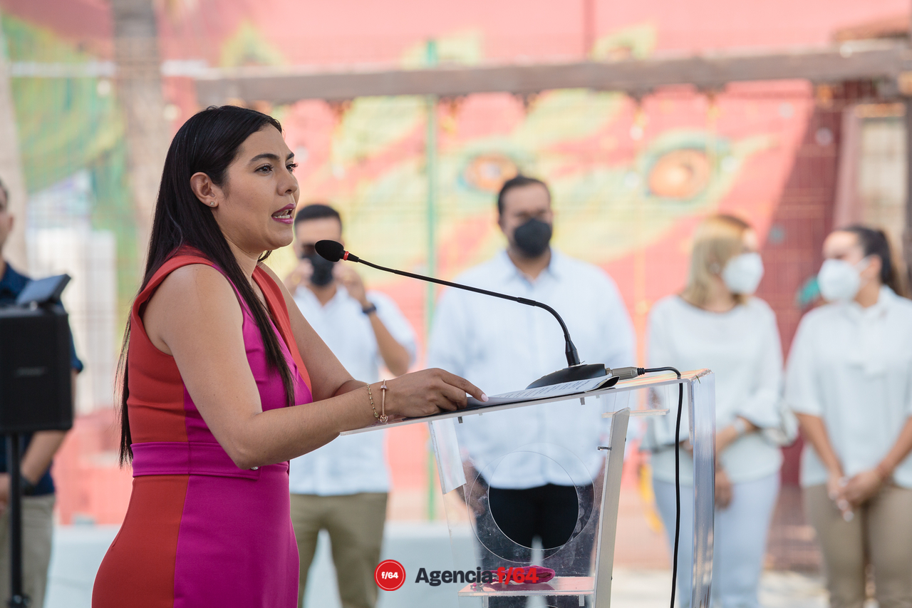 La Gobernadora Electa, Indira Vizcaíno Silva, presentó a su gabinete extendido esta mañana en la ciudad de Manzanillo, Colima.