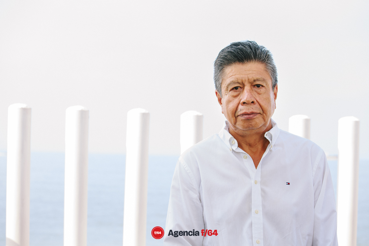 Jaime Enrique Sotelo García 
Subsecretario de Desarrollo Rural 
 
Ingeniero Agrónomo Fitotecnista, egresado de la Escuela Superior de Ciencias Agropecuarias, hoy Facultad de Ciencias Biológicas y Agropecuarias de la Universidad de Colima. Diputado local en la LIII Legislatura del H. Congreso del Estado de Colima, en la que presidió la Comisión de Protección y Mejoramiento Ambiental. Miembro fundador Festival de la Tortuga Marina, Iguana y Cocodrilo y miembro fundador de Productores Unidos de Colima, A.C., además de que se desempeñó como técnico productivo del programa “Sembrando Vida” del Gobierno de México. 