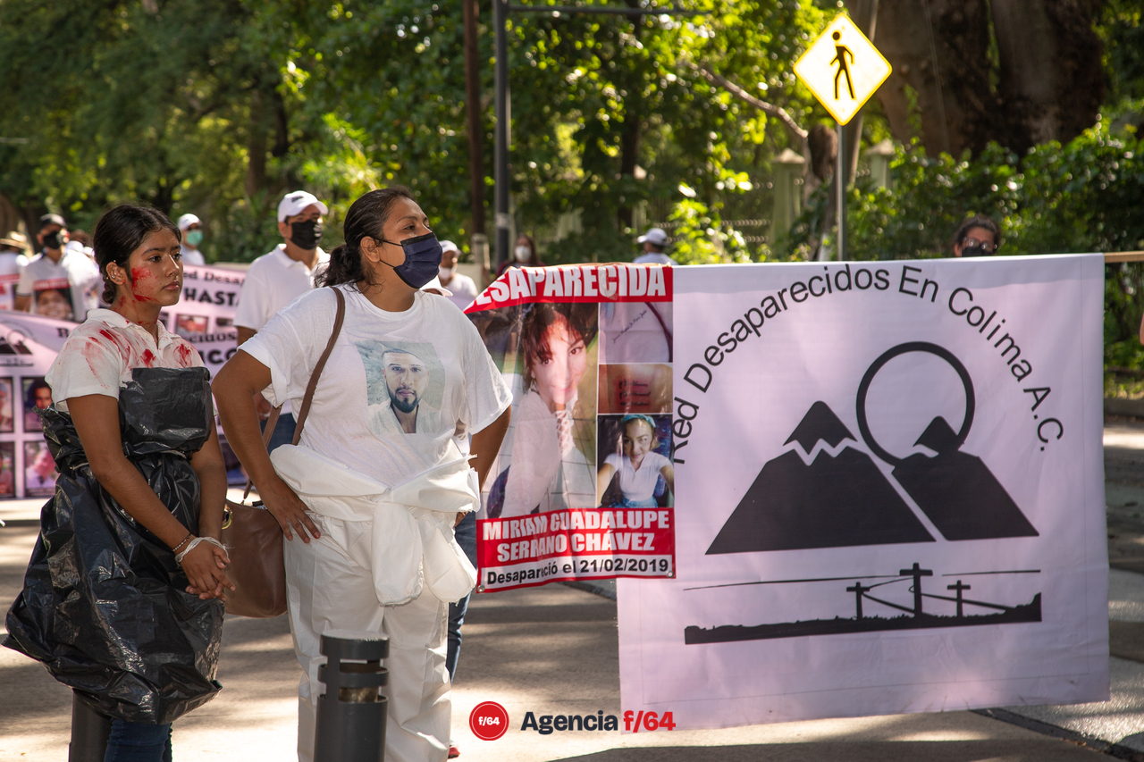 Manifestación de la Red de Desaparecidos en Colima A. C.