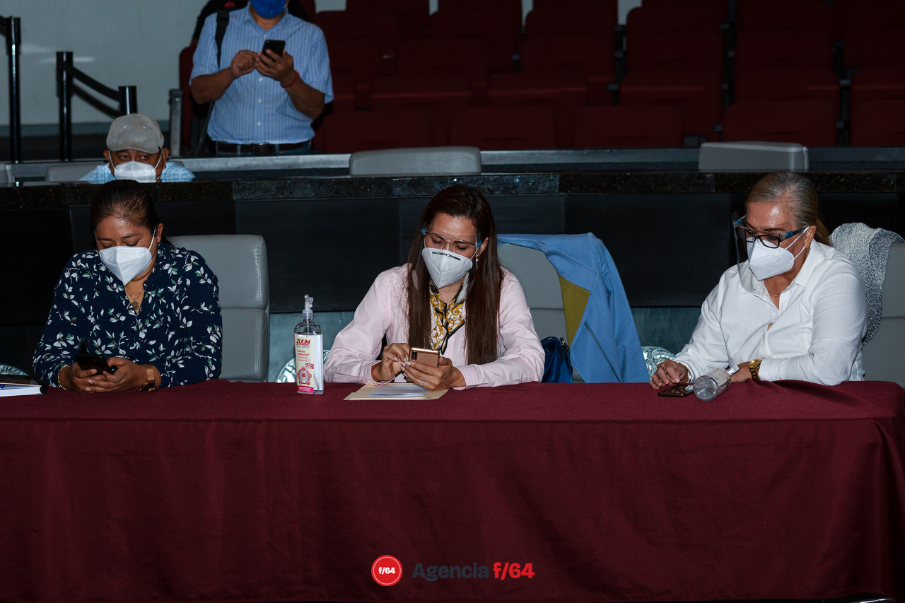 En sesión del Congreso.