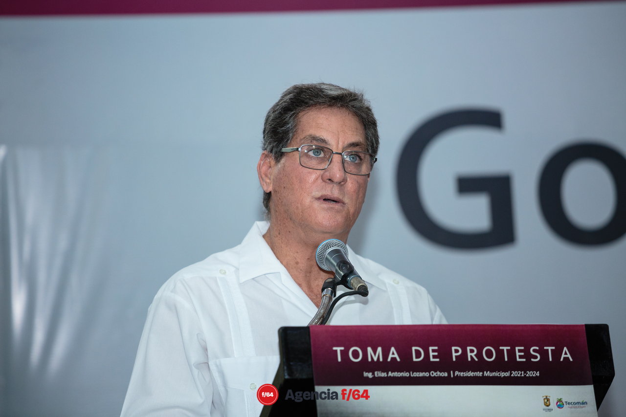 Toma de protesta de Elías Lozano de Tecomán