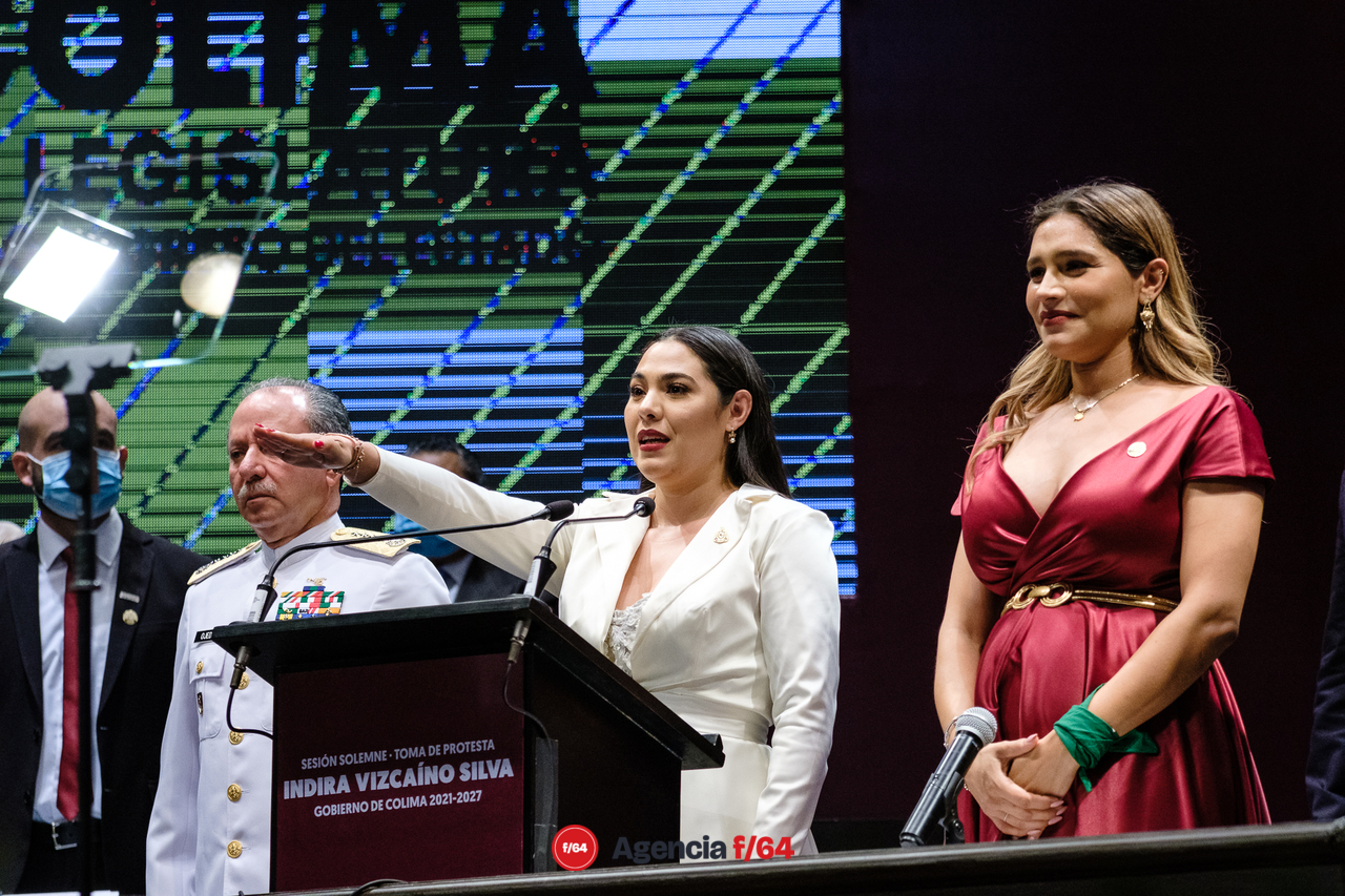 Protesta Indira Vizcaíno como Gobernadora del Estado de Colima.