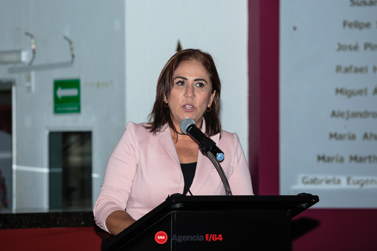 Diputada Priscila García Delgado en su pronunciamiento sobre el desastre financiero del Gobierno del Estado de Colima.