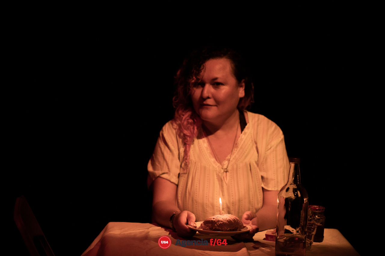 "La Casa de las Amapolas"
La Comuna Teatro.