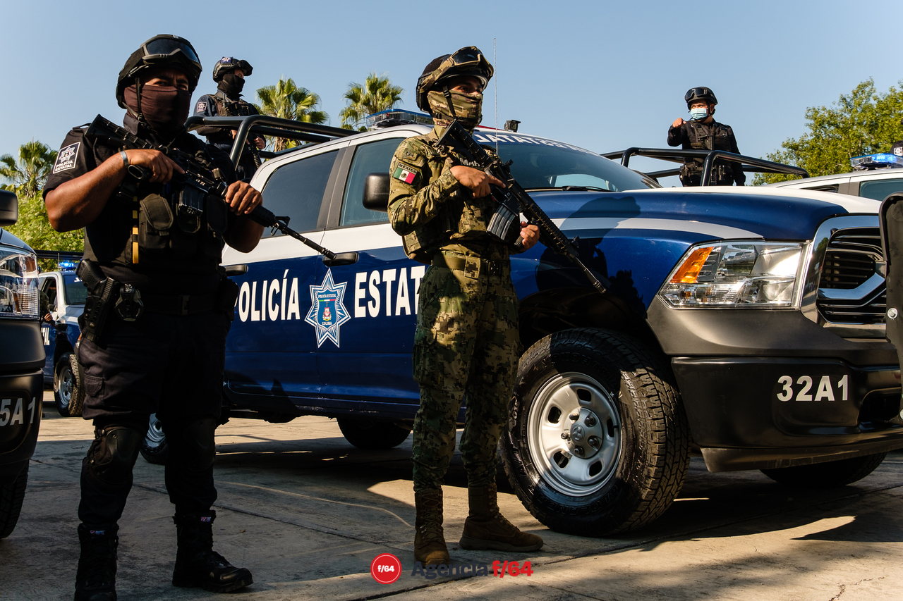 Entregan 53 patrullas a la Policía Estatal de Colima