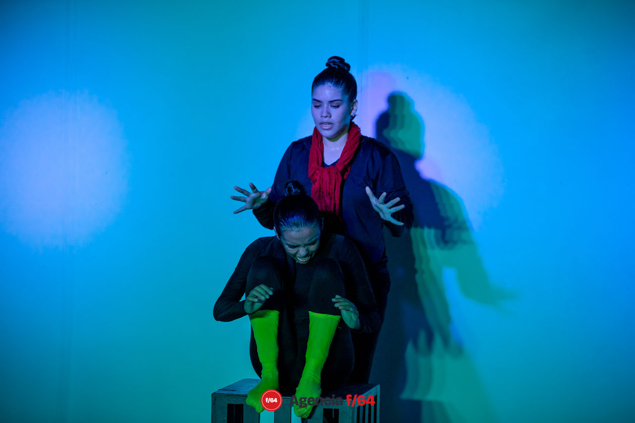 Compañía de Teatro Caracol.