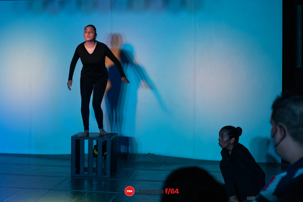 Compañía de Teatro Caracol.