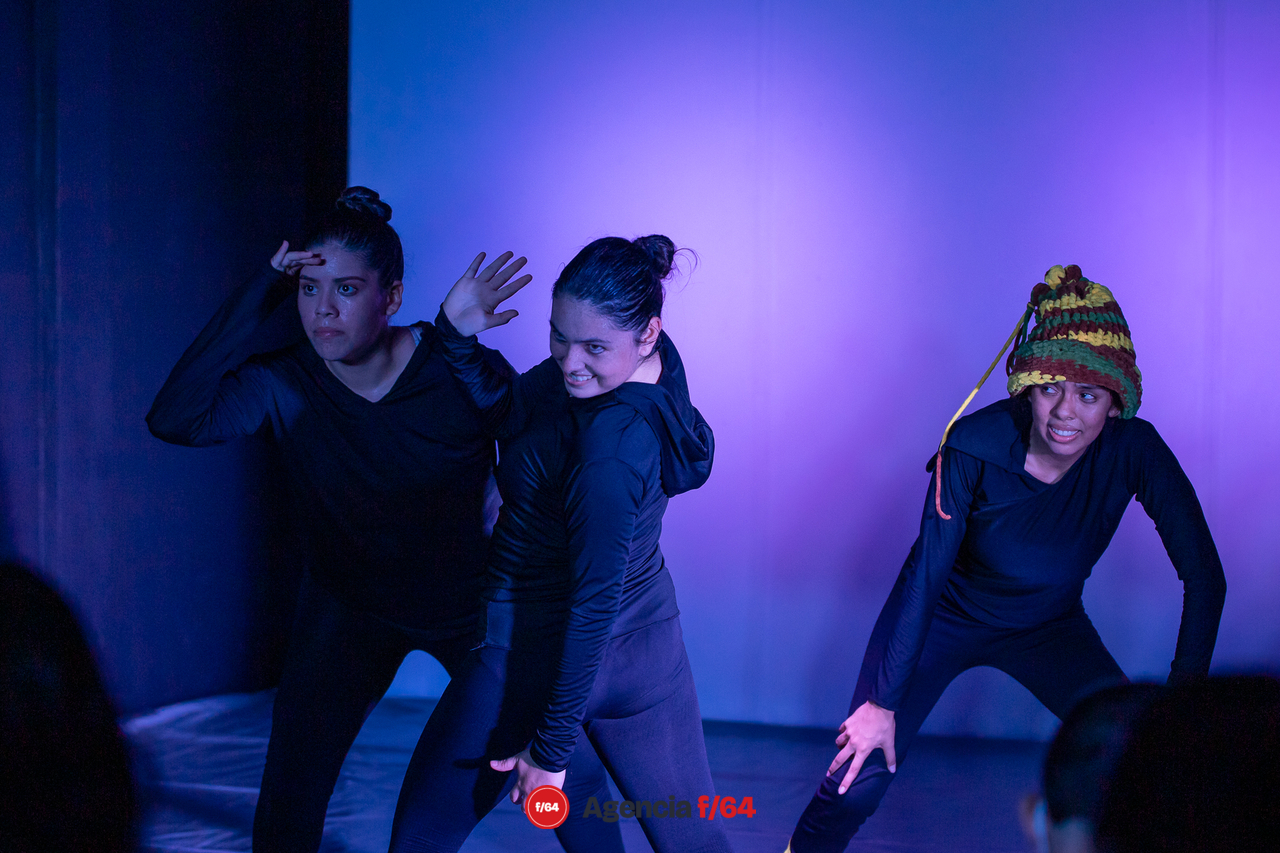 Compañía de Teatro Caracol.