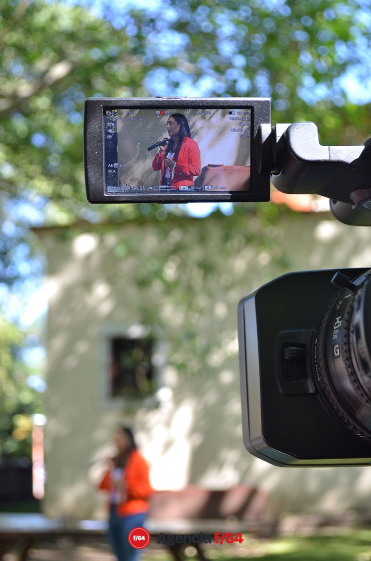 Lic. Indira Vizcaíno Silva, Gobernadora de Colima