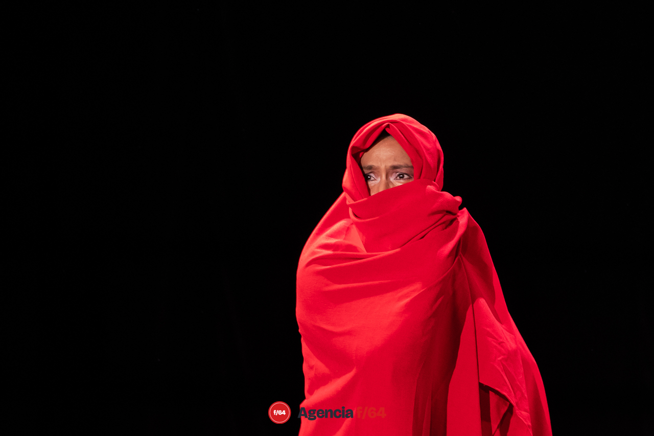"Solo una Mujer"
Carmen Solorio, actriz.