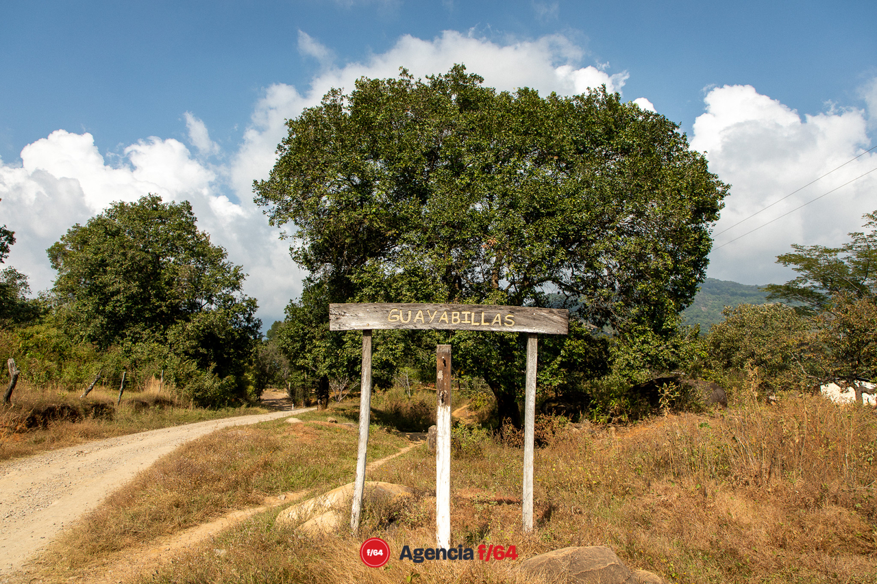 Nombran a Fermín Flores Elias y a Eusebio Ciprian Prudencio cómo nuevos representantes jurídicos para todo los tramites y litigios que tengan que ver con Registro Agrario Nacional (RAN) y lucha por defensa del Territorio de la Sierra de Manantlán. 